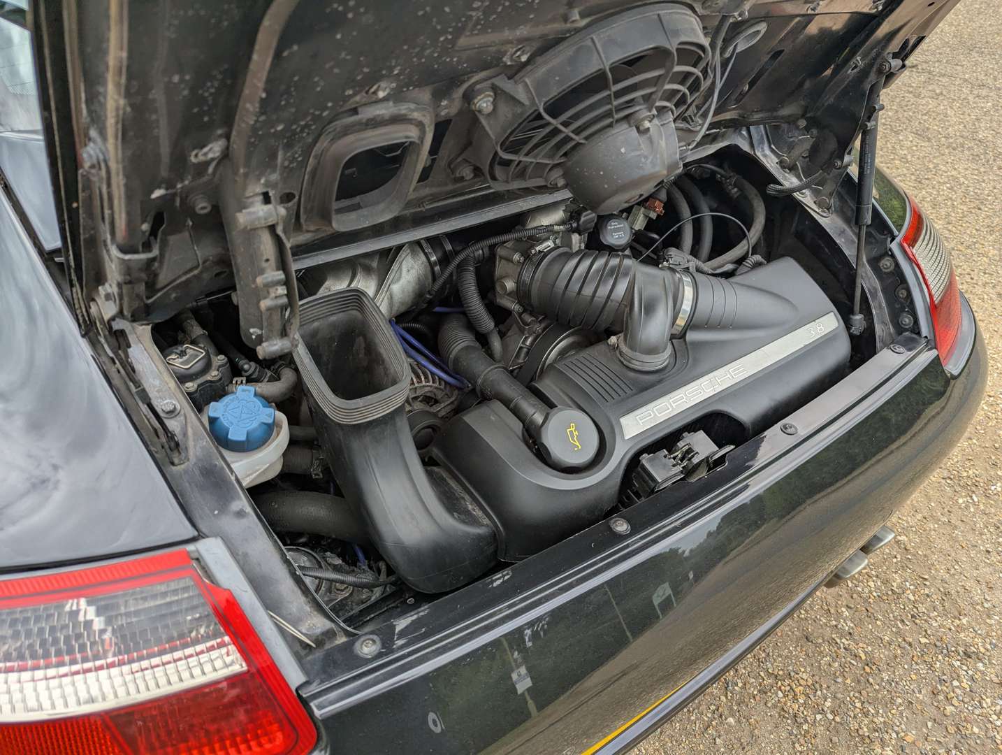 <p>2005 PORSCHE 911 CARRERA 4 3.8S AUTO</p>