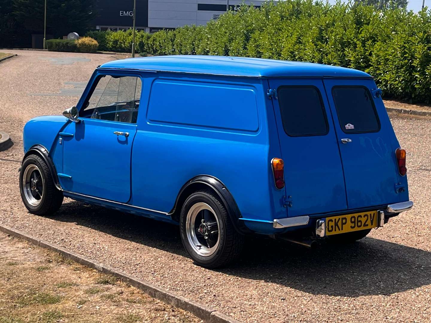 <p>1979 AUSTIN MINI VAN 95L</p>