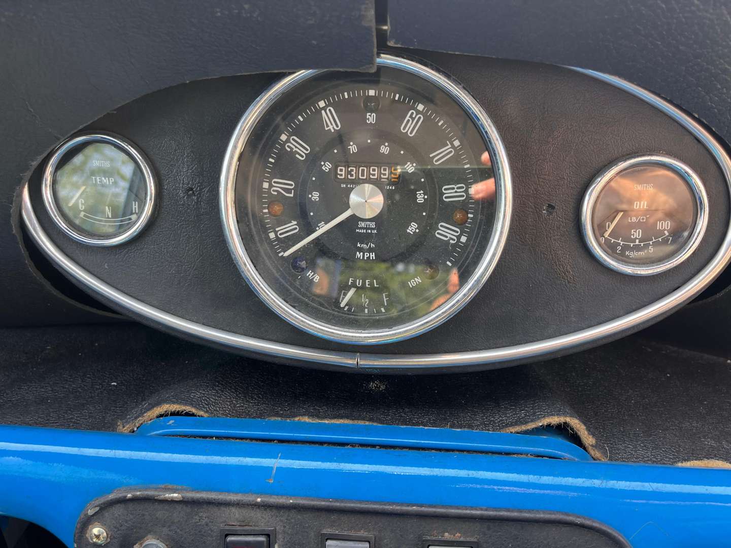 <p>1979 AUSTIN MINI VAN 95L</p>