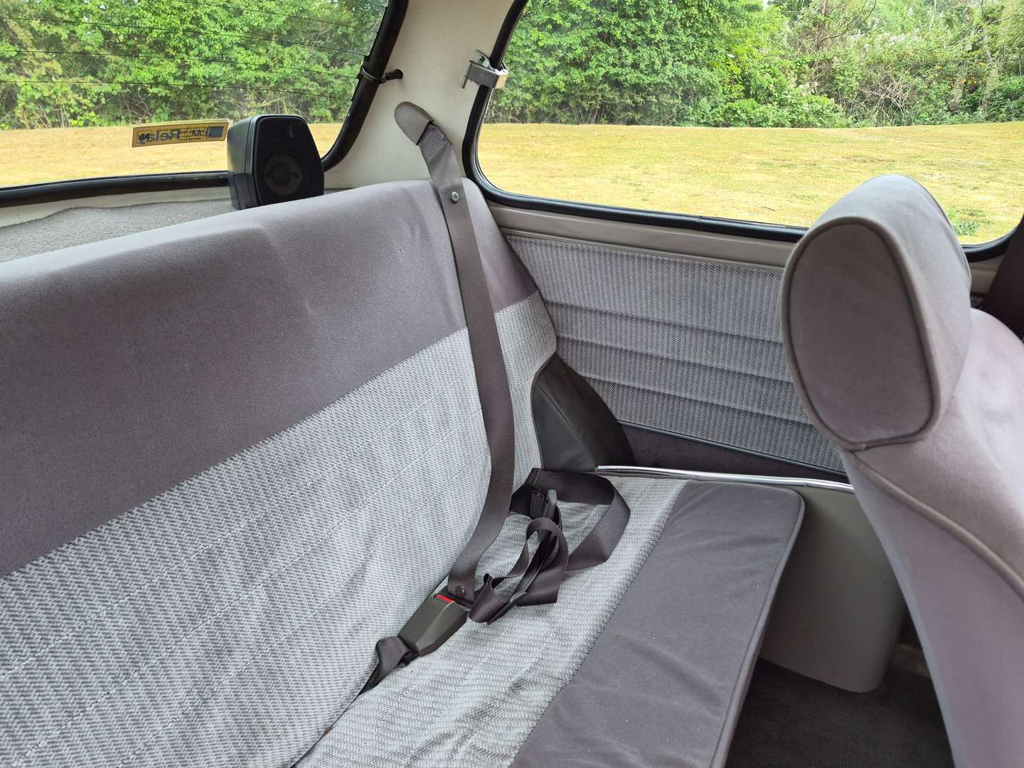 <p>1989 AUSTIN MINI MAYFAIR</p>