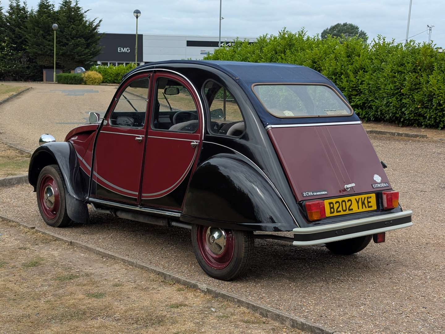 <p>1985 CITROËN 2CV6</p>
