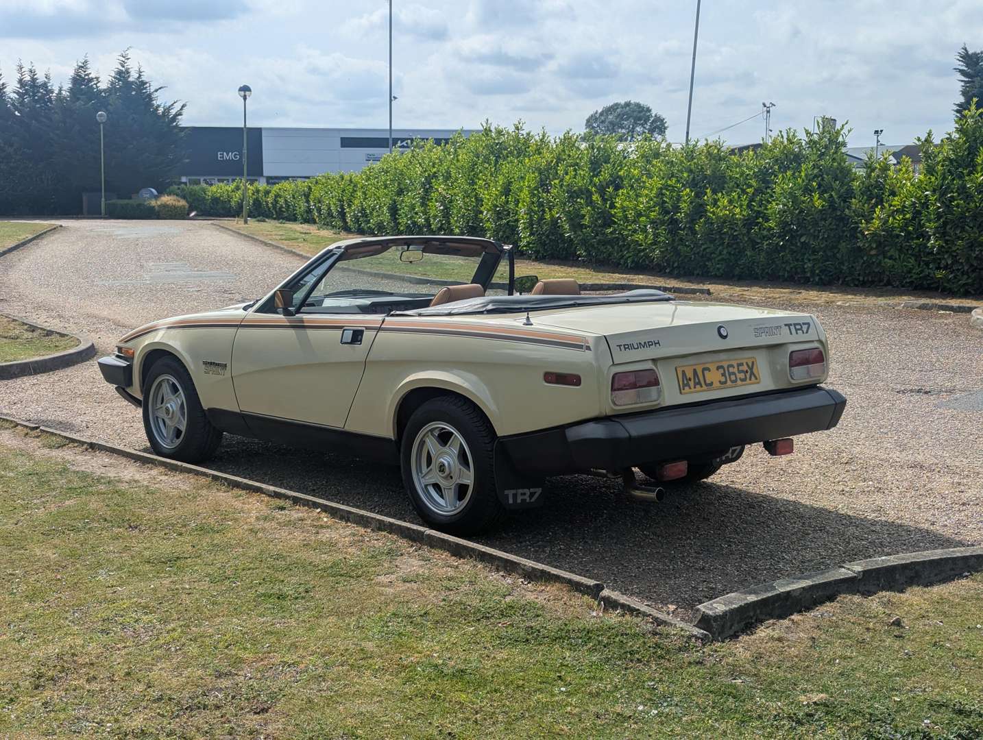 <p>1982 TRIUMPH TR7 CONVERTIBLE</p>