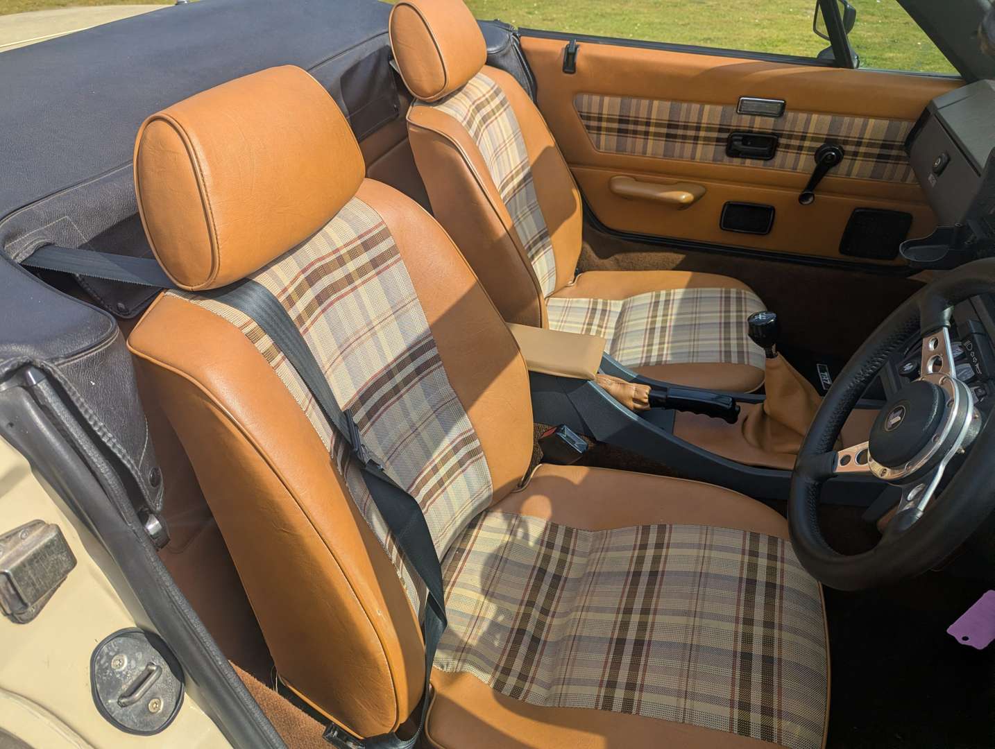 <p>1982 TRIUMPH TR7 CONVERTIBLE</p>