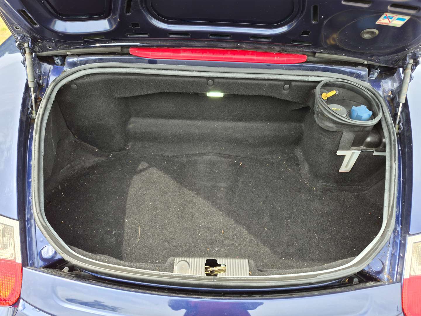 <p>2003 PORSCHE BOXSTER 3.2 S</p>