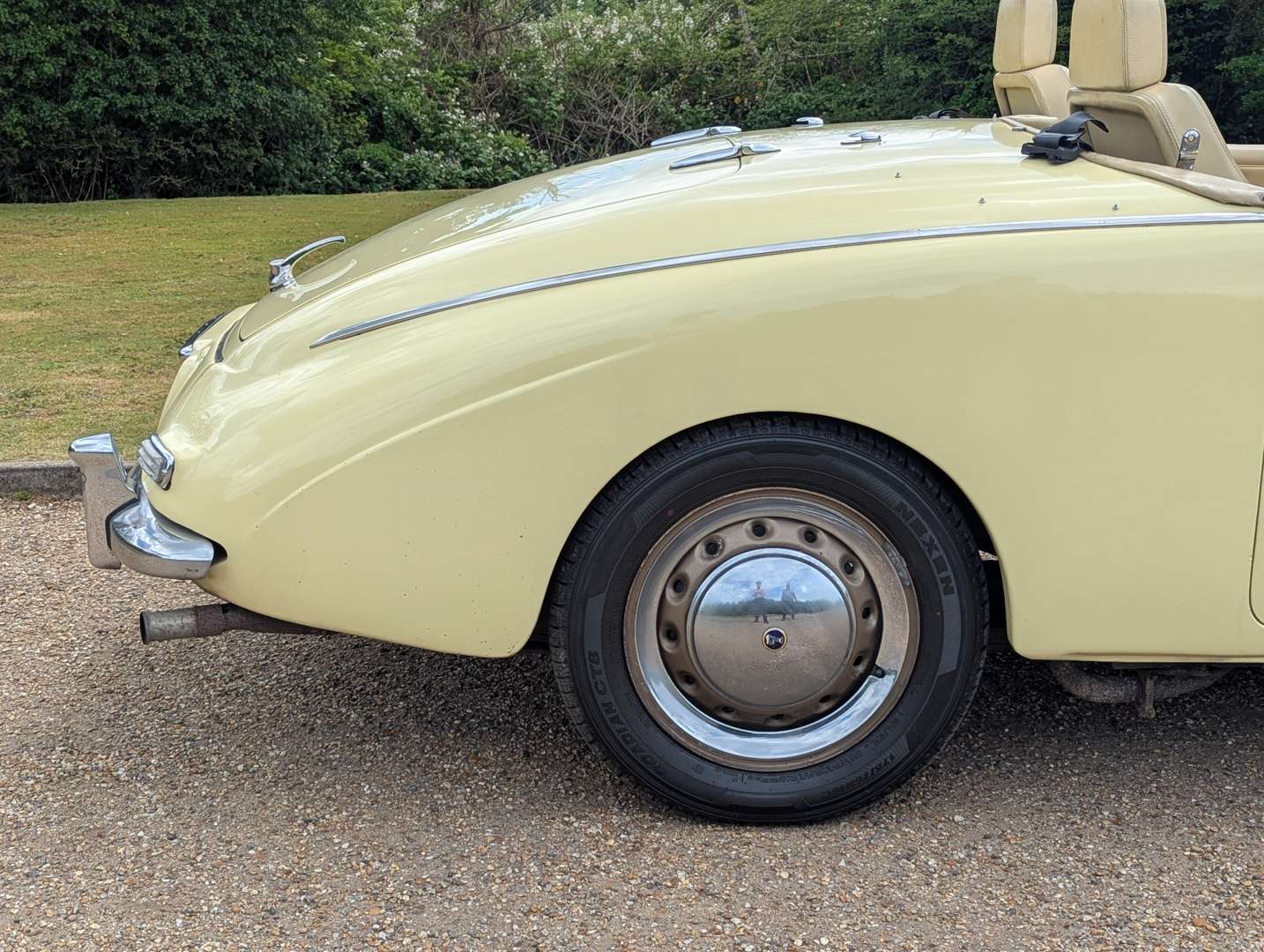 <p>1954 SUNBEAM ALPINE</p>