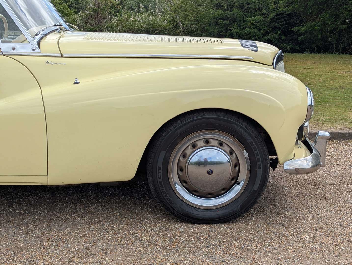 <p>1954 SUNBEAM ALPINE</p>