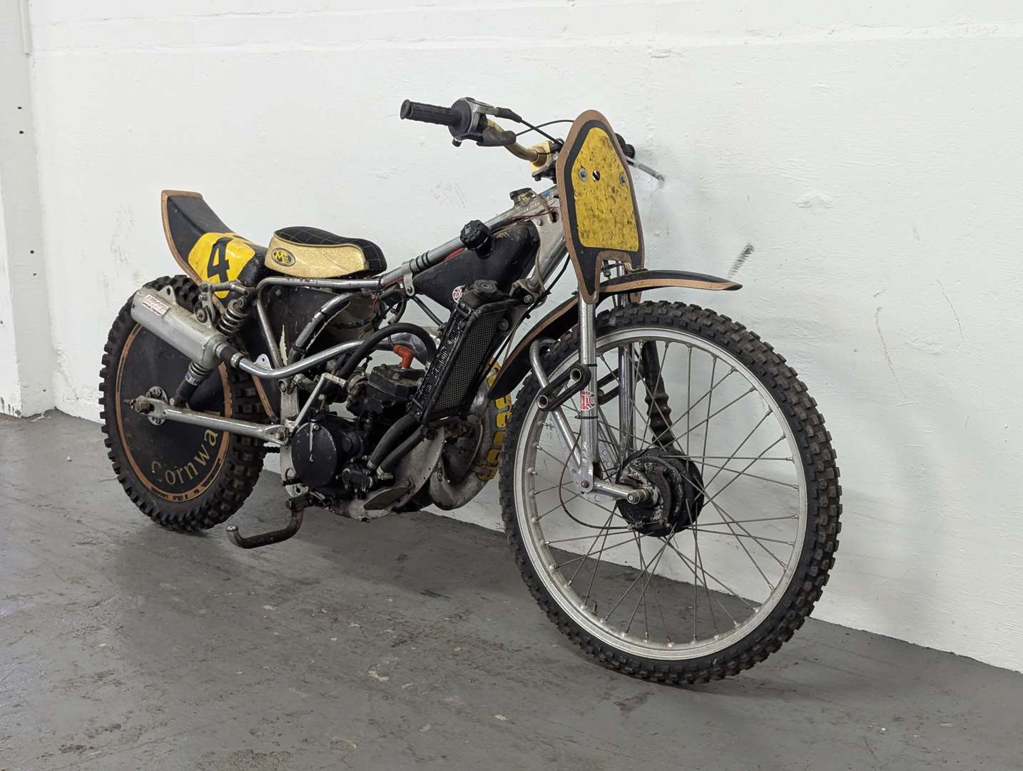 <p>1984 ANTIG GRASS TRACK BIKE</p>