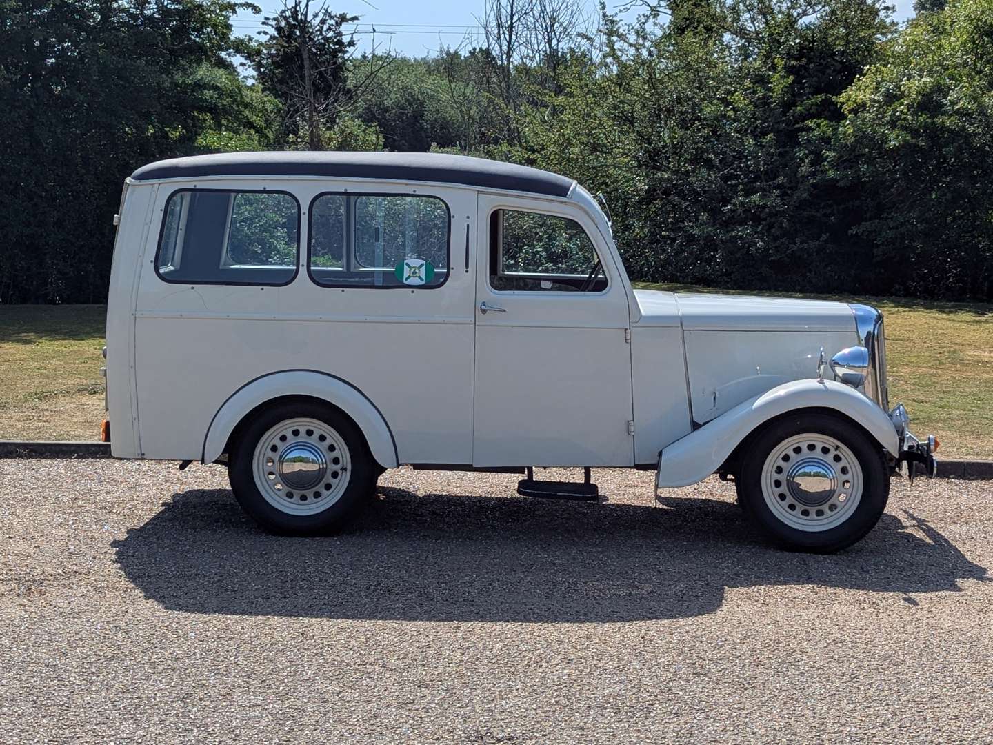 <p>1952 JOWETT BRADFORD</p>