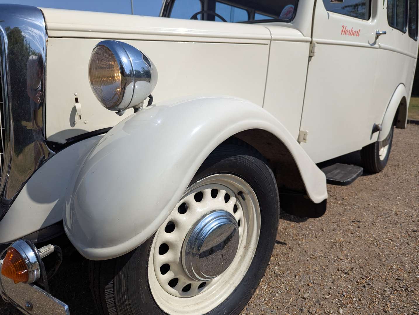 <p>1952 JOWETT BRADFORD</p>