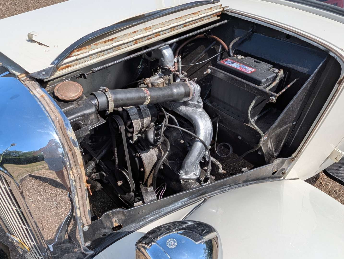 <p>1952 JOWETT BRADFORD</p>