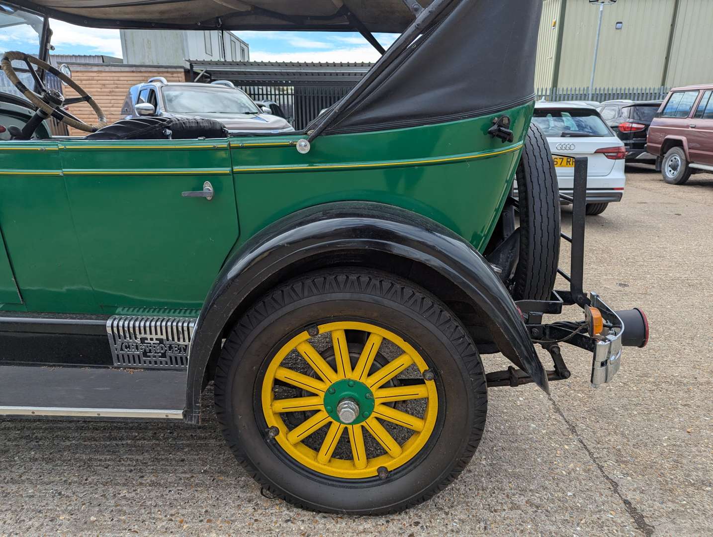 <p>1928 CHEVROLET FOUR DOOR TOURER</p>