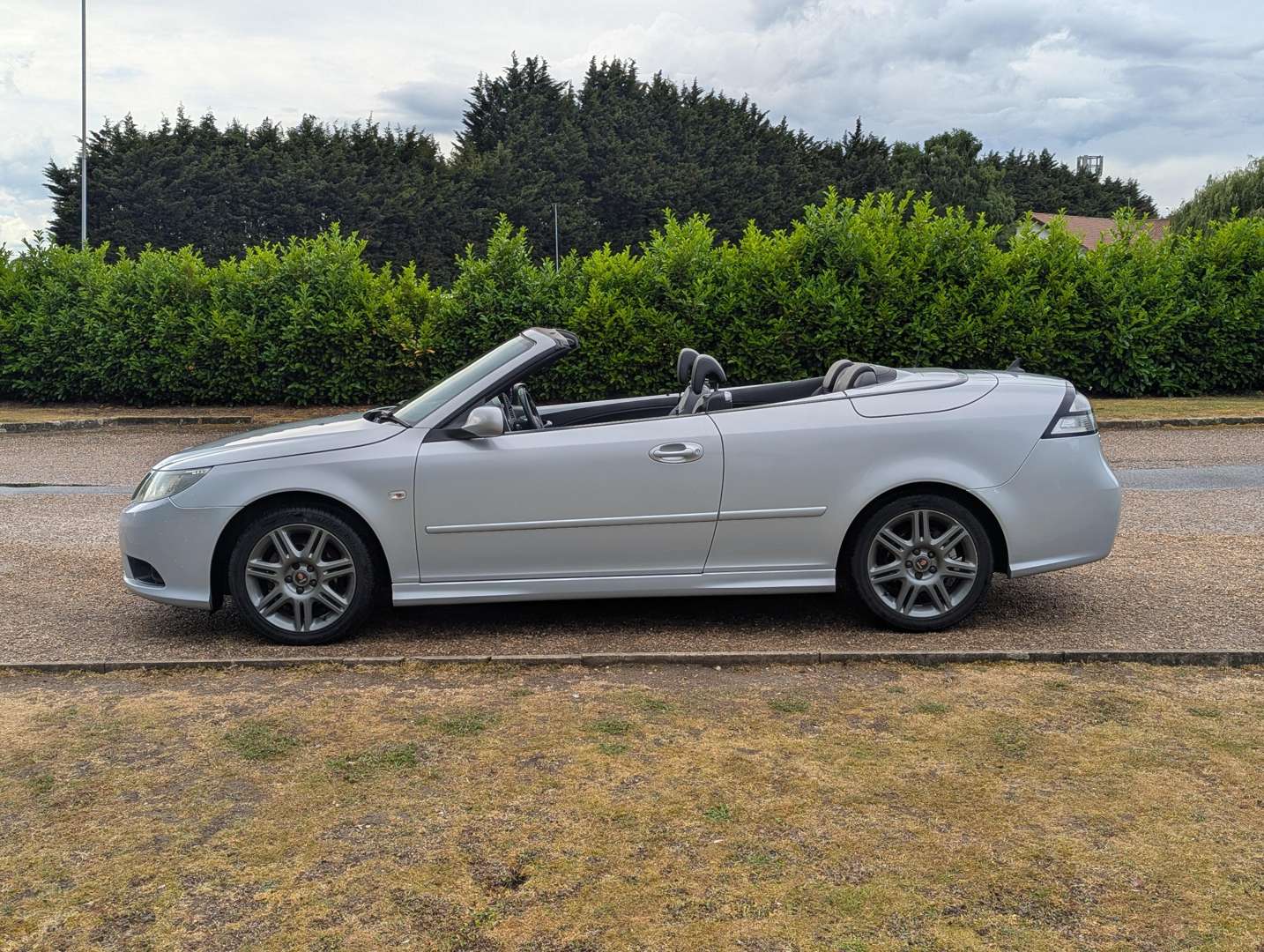 <p>2009 SAAB 9-3 VECTOR SPORT 1.8T CONVERTIBLE</p>