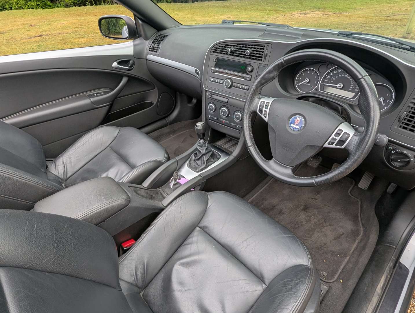 <p>2009 SAAB 9-3 VECTOR SPORT 1.8T CONVERTIBLE</p>