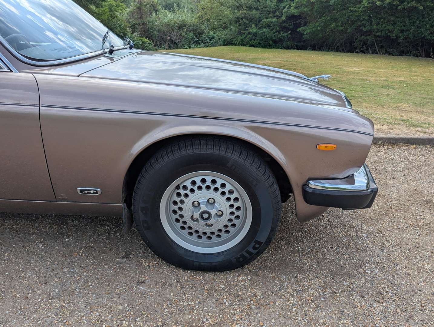 <p>1984 JAGUAR XJ6 4.2 AUTO SIII</p>