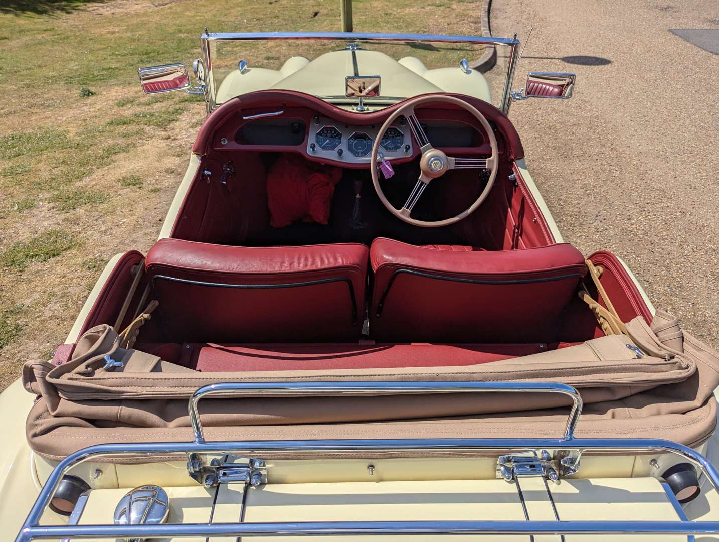 <p>1954 MG TF</p>