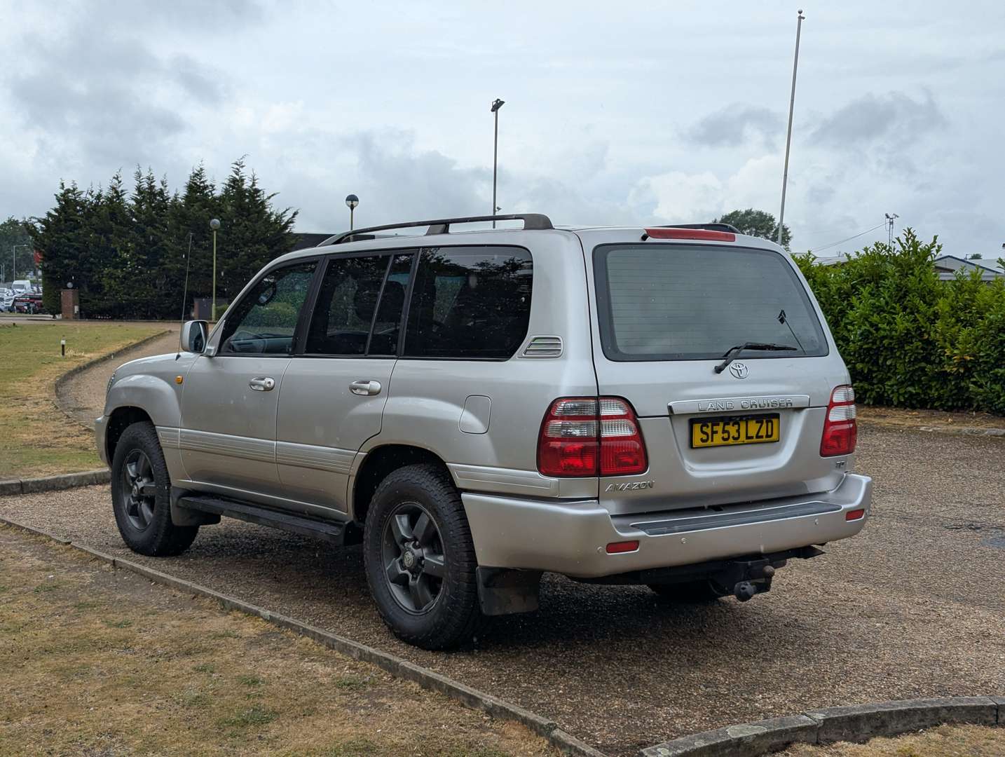 <p>2003 TOYOTA LAND CRUISER AMAZON 4.2TD</p>