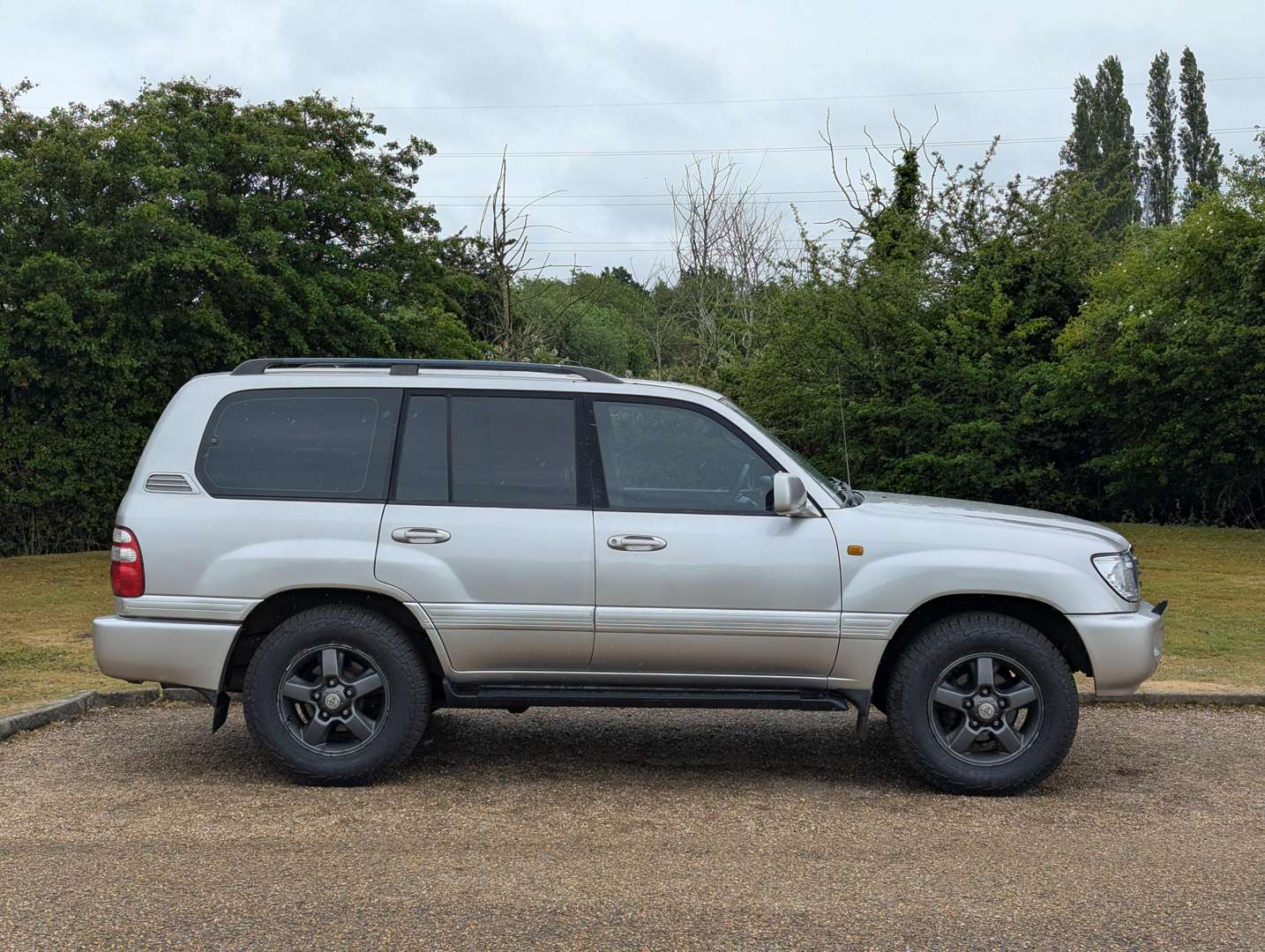 <p>2003 TOYOTA LAND CRUISER AMAZON 4.2TD</p>