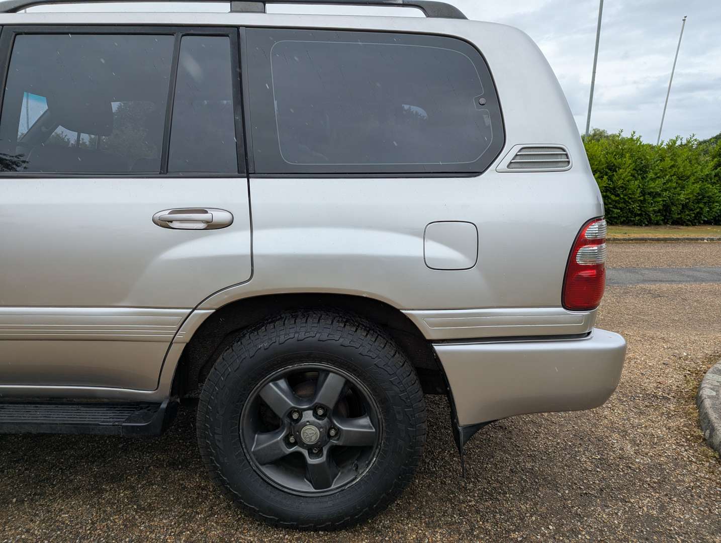 <p>2003 TOYOTA LAND CRUISER AMAZON 4.2TD</p>