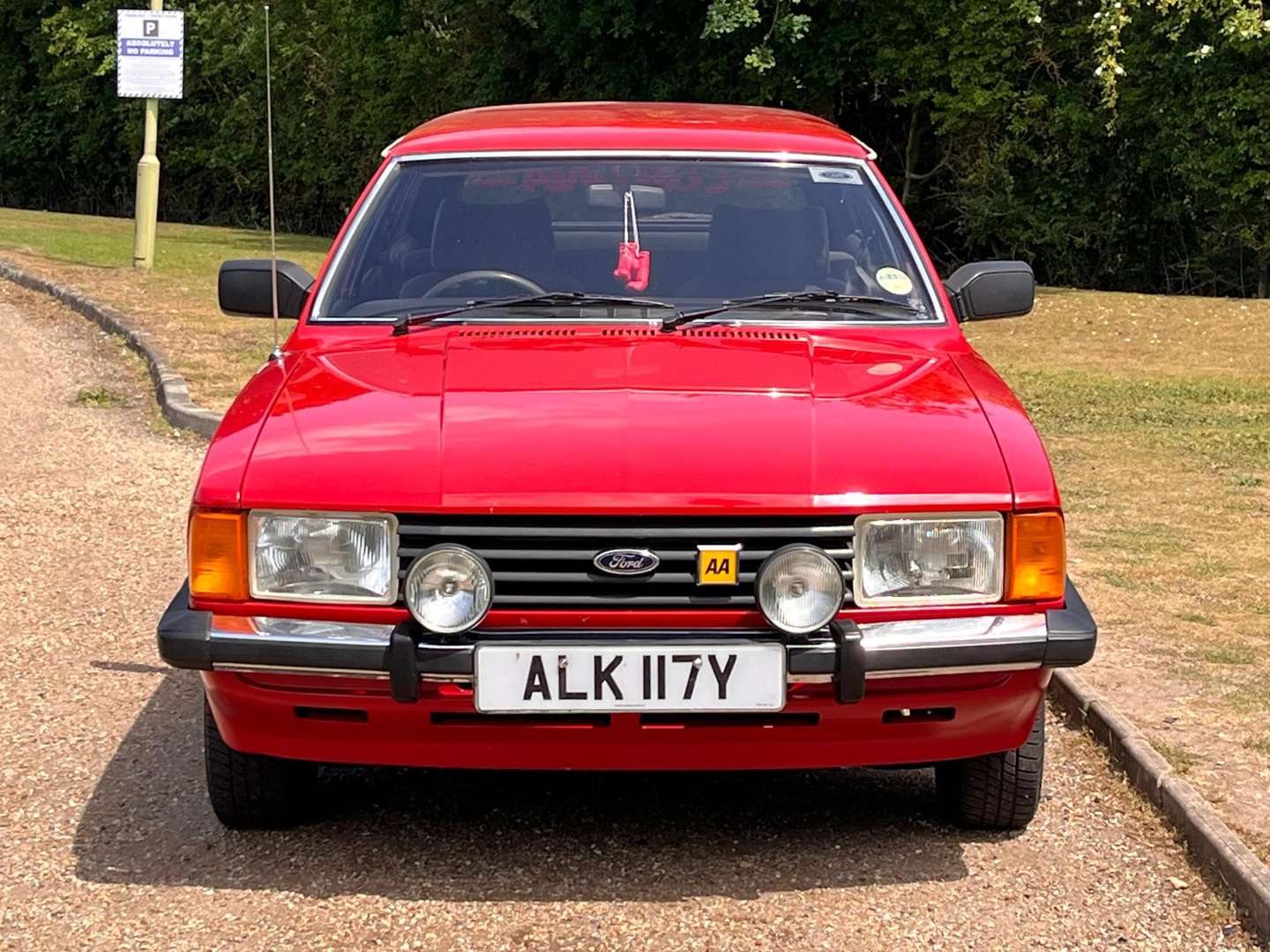 <p>1982 FORD CORTINA GL ESTATE MK5</p>