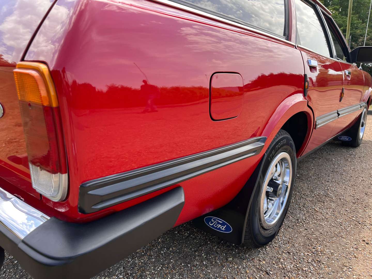 <p>1982 FORD CORTINA GL ESTATE MK5</p>