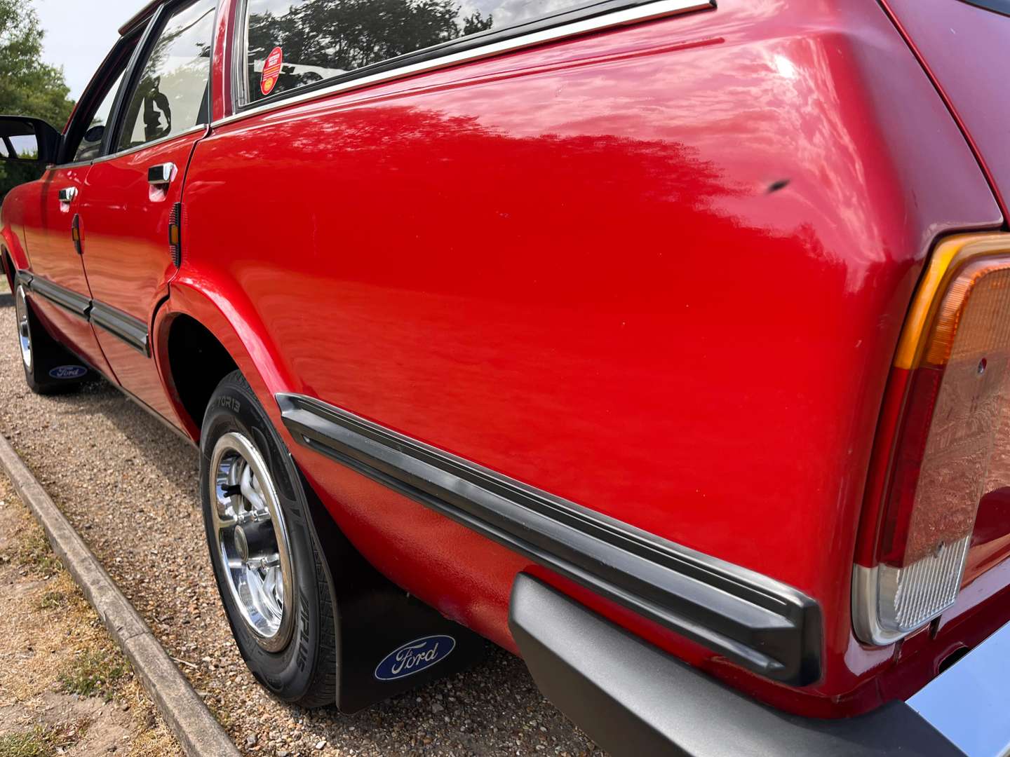 <p>1982 FORD CORTINA GL ESTATE MK5</p>