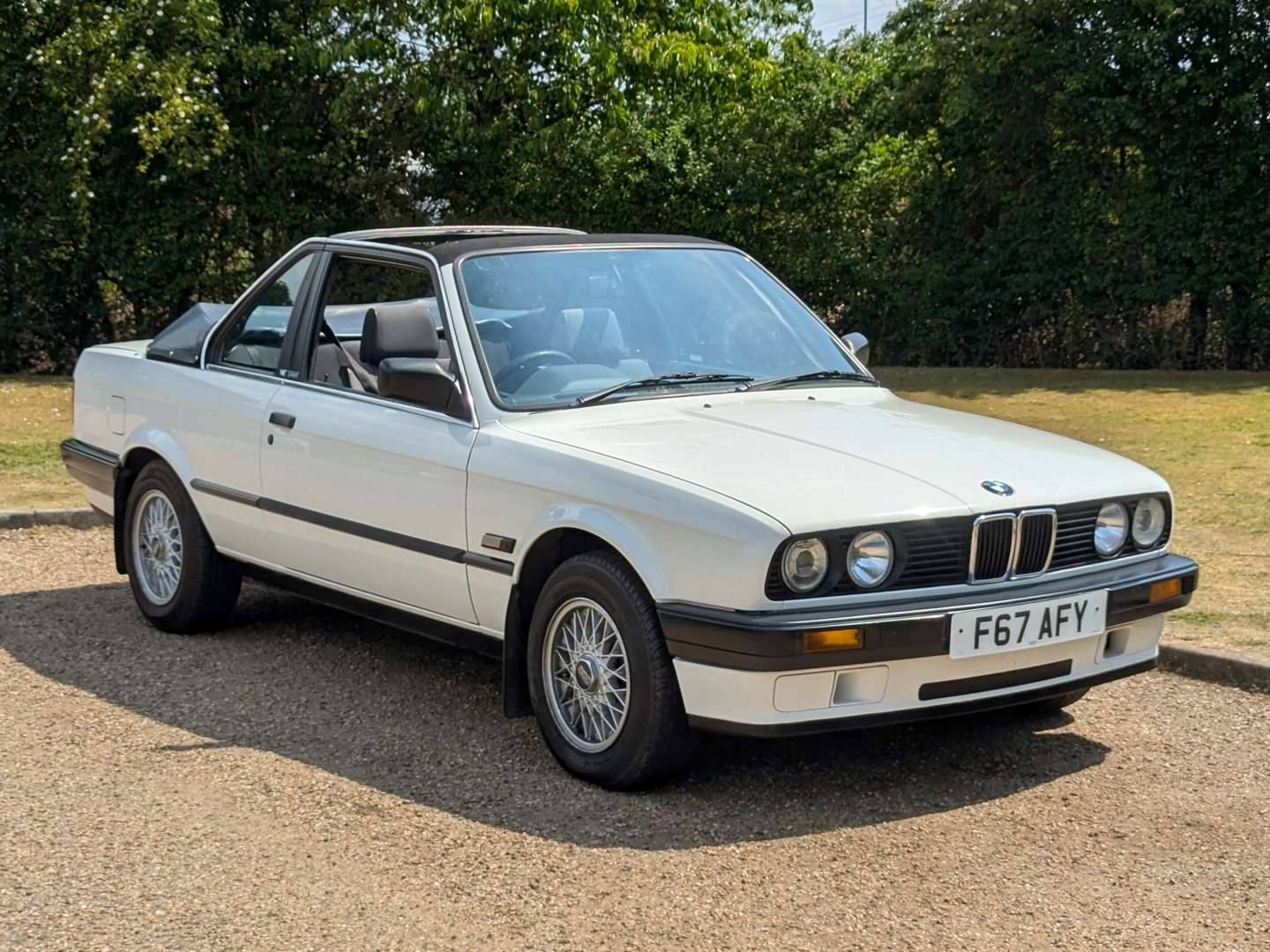 <p>1989 BMW E30 316I BAUR CABRIO</p>
