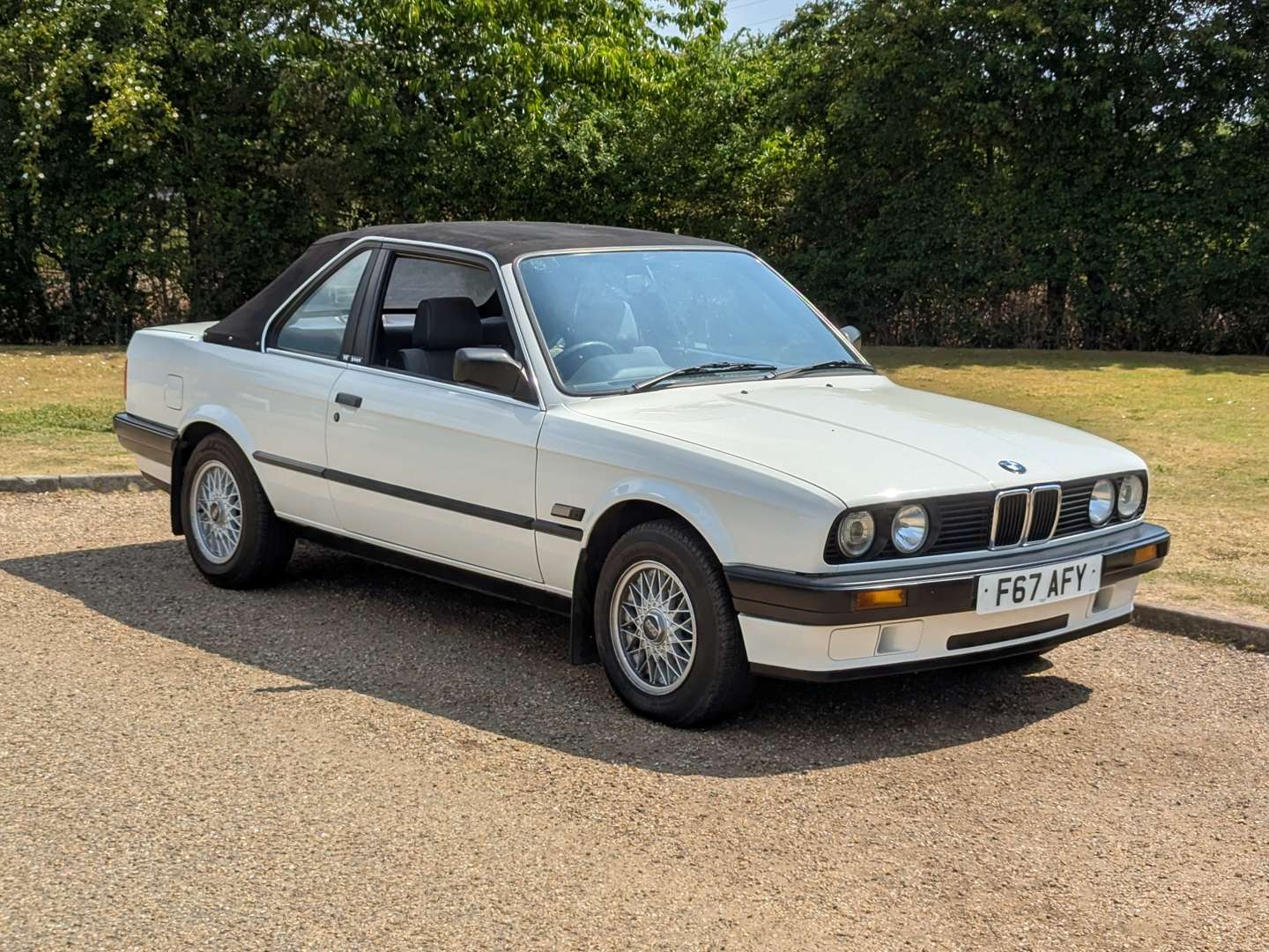 <p>1989 BMW E30 316I BAUR CABRIO</p>