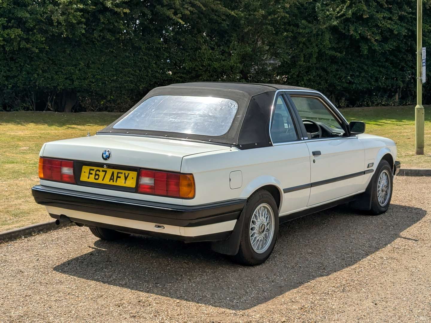 <p>1989 BMW E30 316I BAUR CABRIO</p>