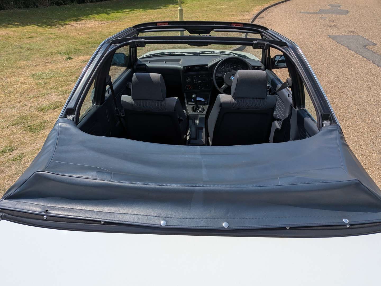 <p>1989 BMW E30 316I BAUR CABRIO</p>