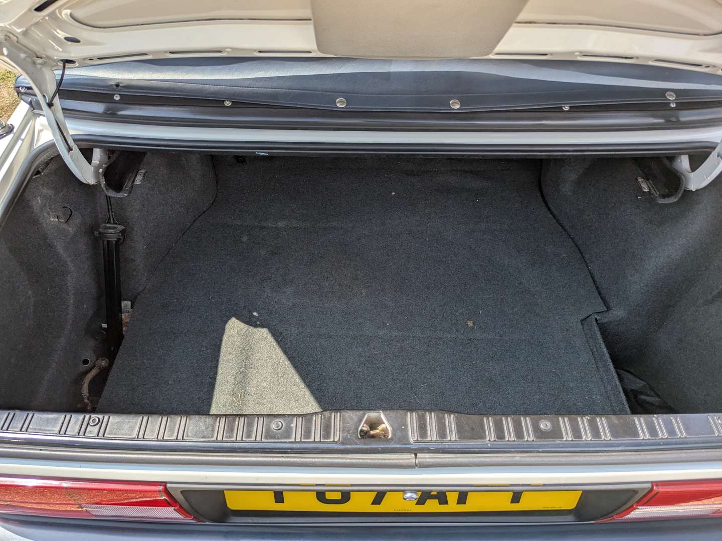 <p>1989 BMW E30 316I BAUR CABRIO</p>