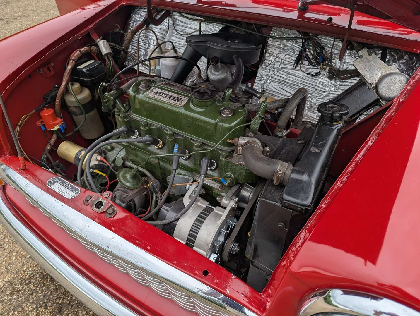 <p>1962 AUSTIN MINI SUPER DE LUXE</p>