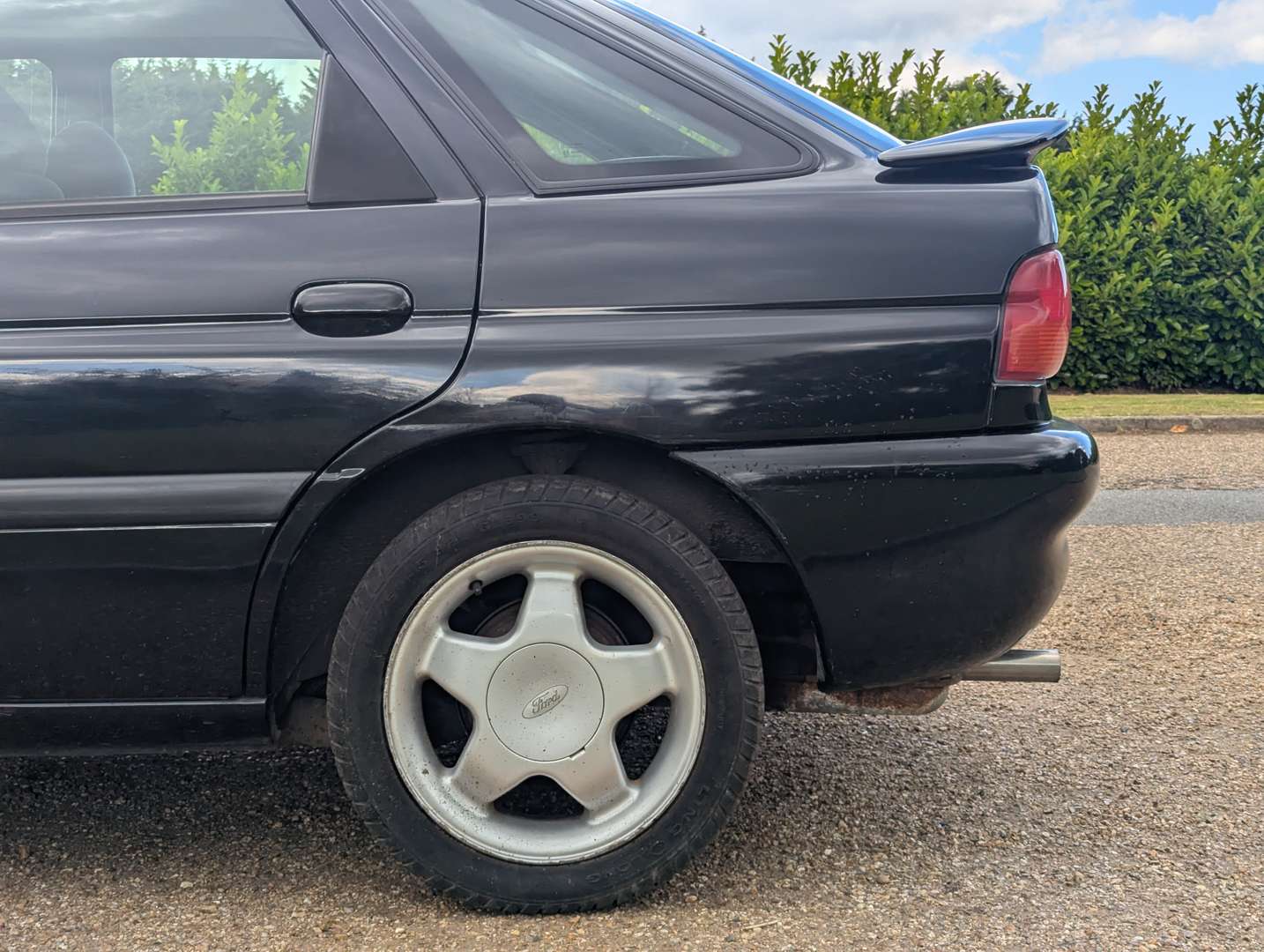 <p>1996 FORD ESCORT SI</p>