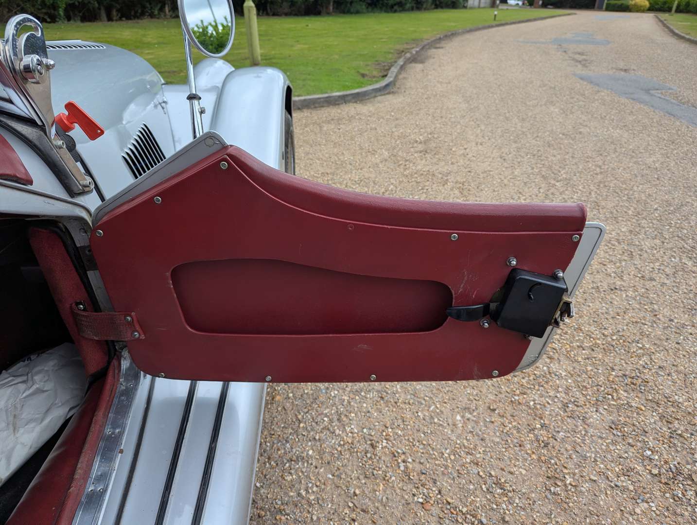 <p>1998 MORGAN TOURER</p>