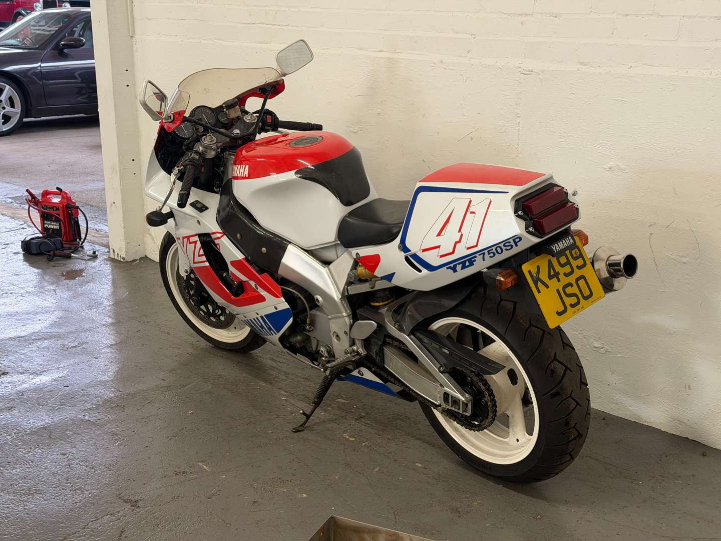 <p>1993 YAMAHA YZF 750</p>