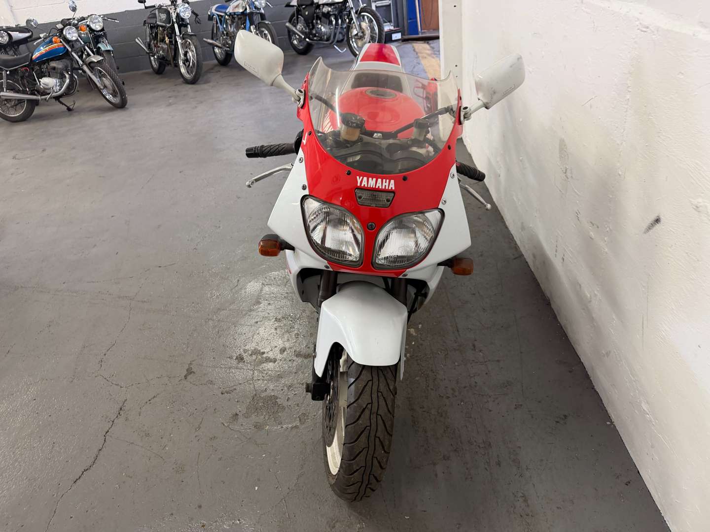 <p>1993 YAMAHA YZF 750</p>