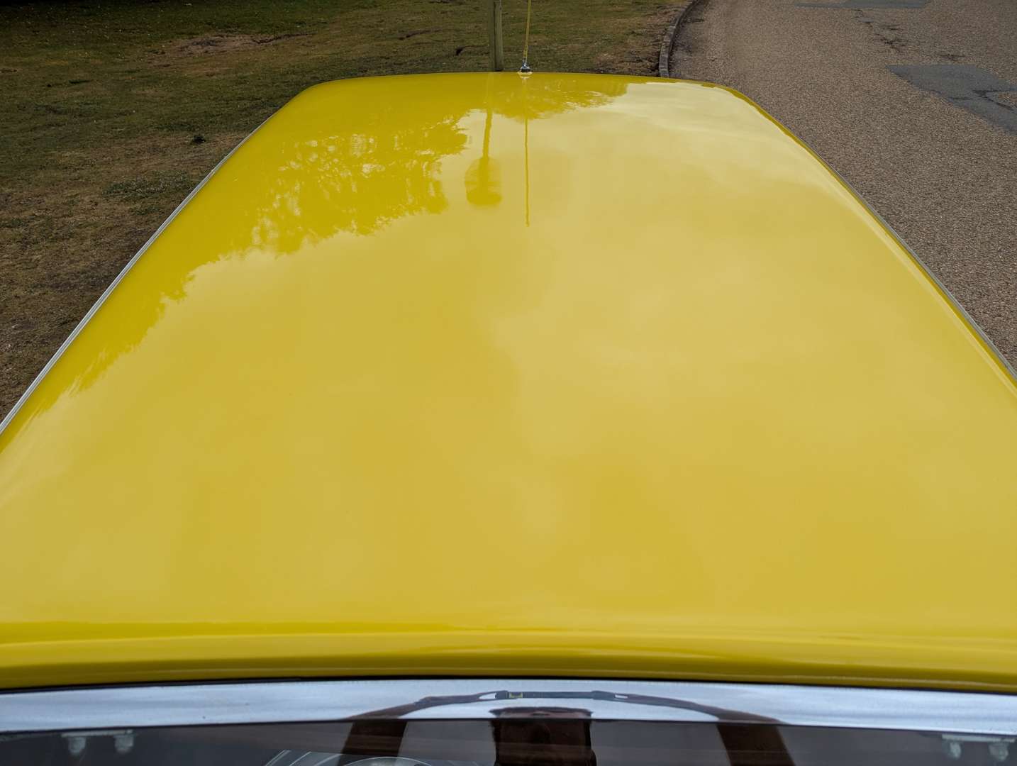 <p>1975 RELIANT SCIMITAR GTE</p>