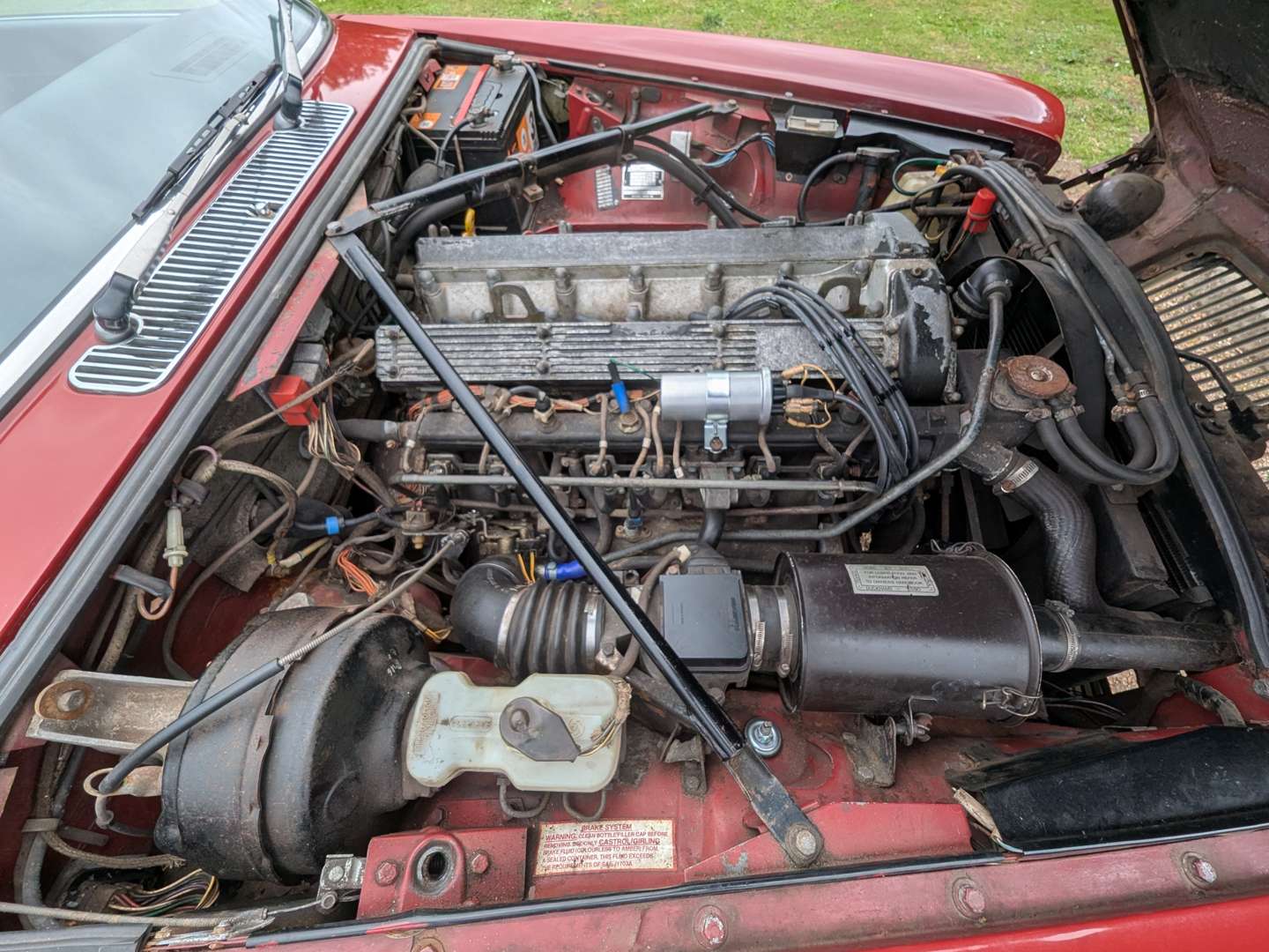 <p>1980 DAIMLER 4.2 SOVEREIGN AUTO</p>