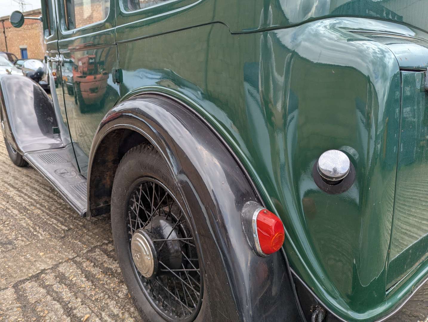 <p>1935 AUSTIN ASCOT 12/6</p>