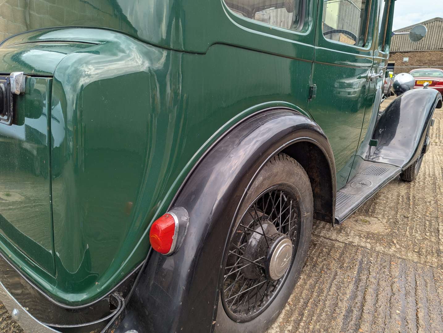 <p>1935 AUSTIN ASCOT 12/6</p>