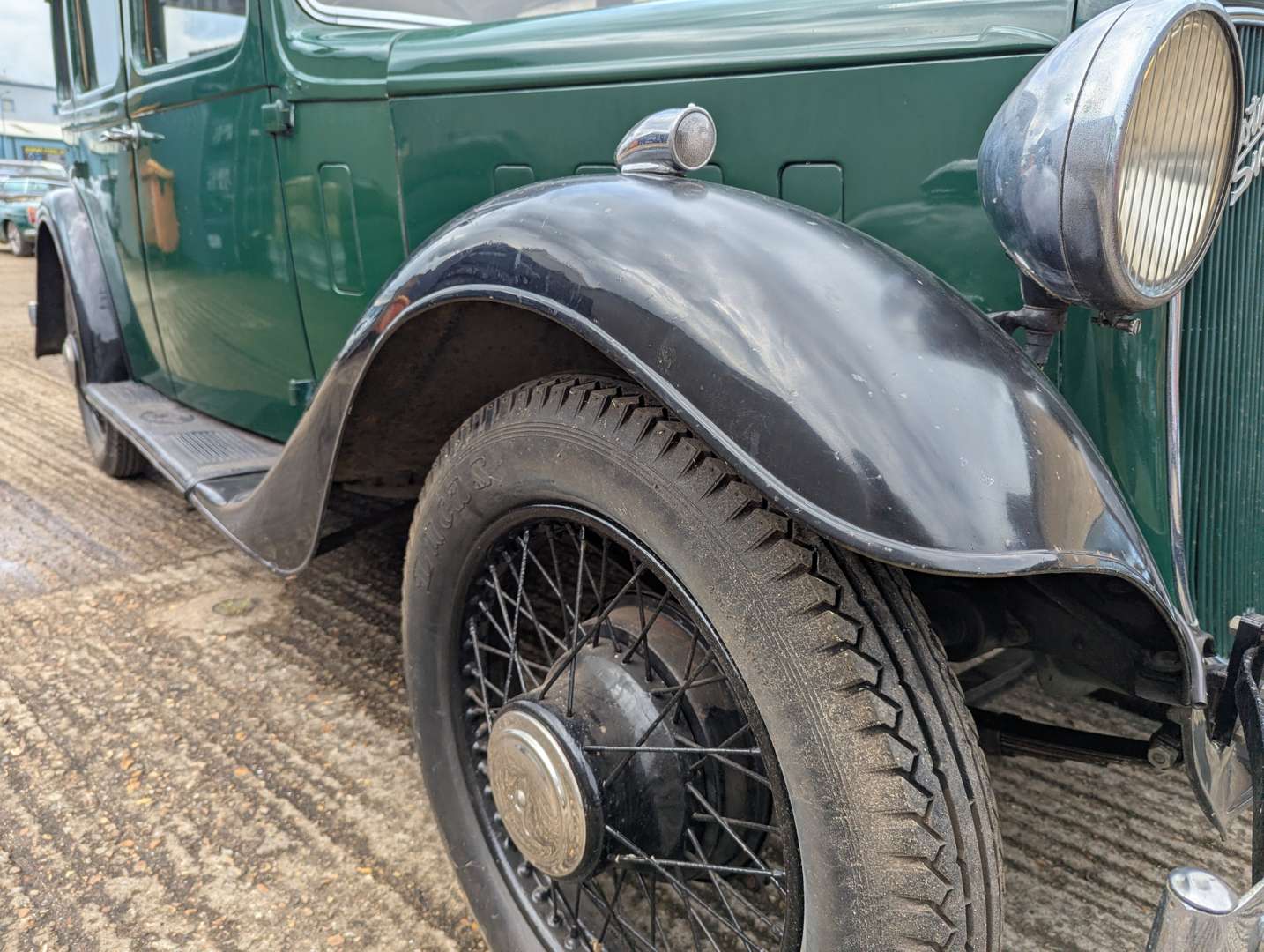 <p>1935 AUSTIN ASCOT 12/6</p>