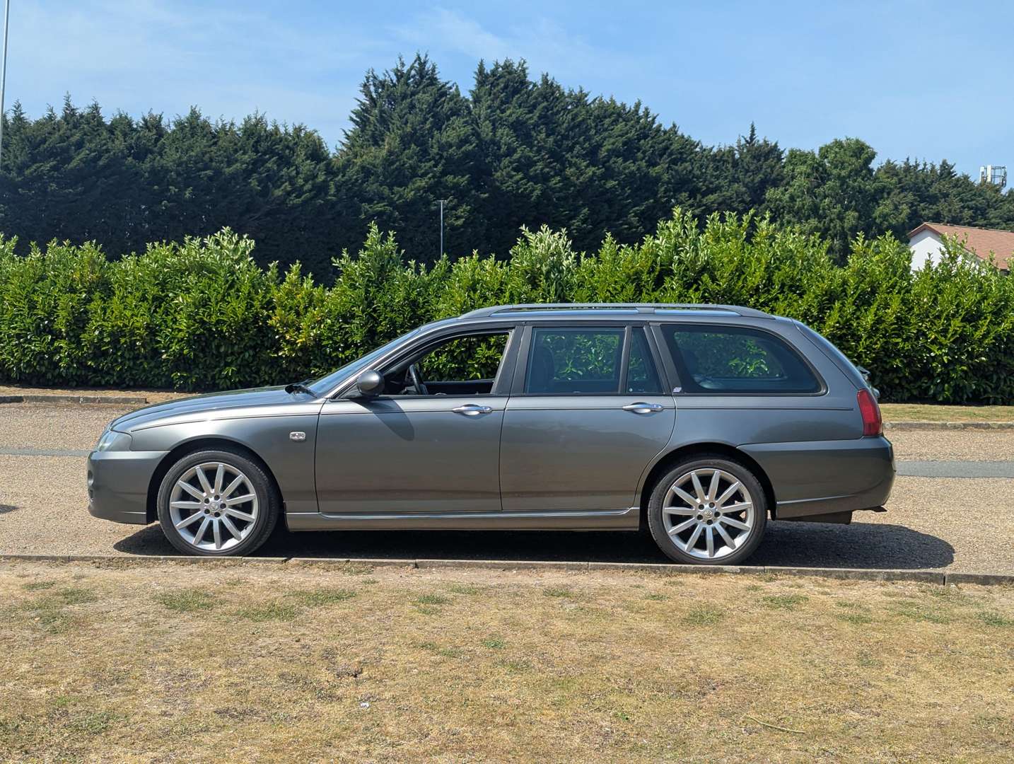 <p>2004 MG ZT ESTATE</p>