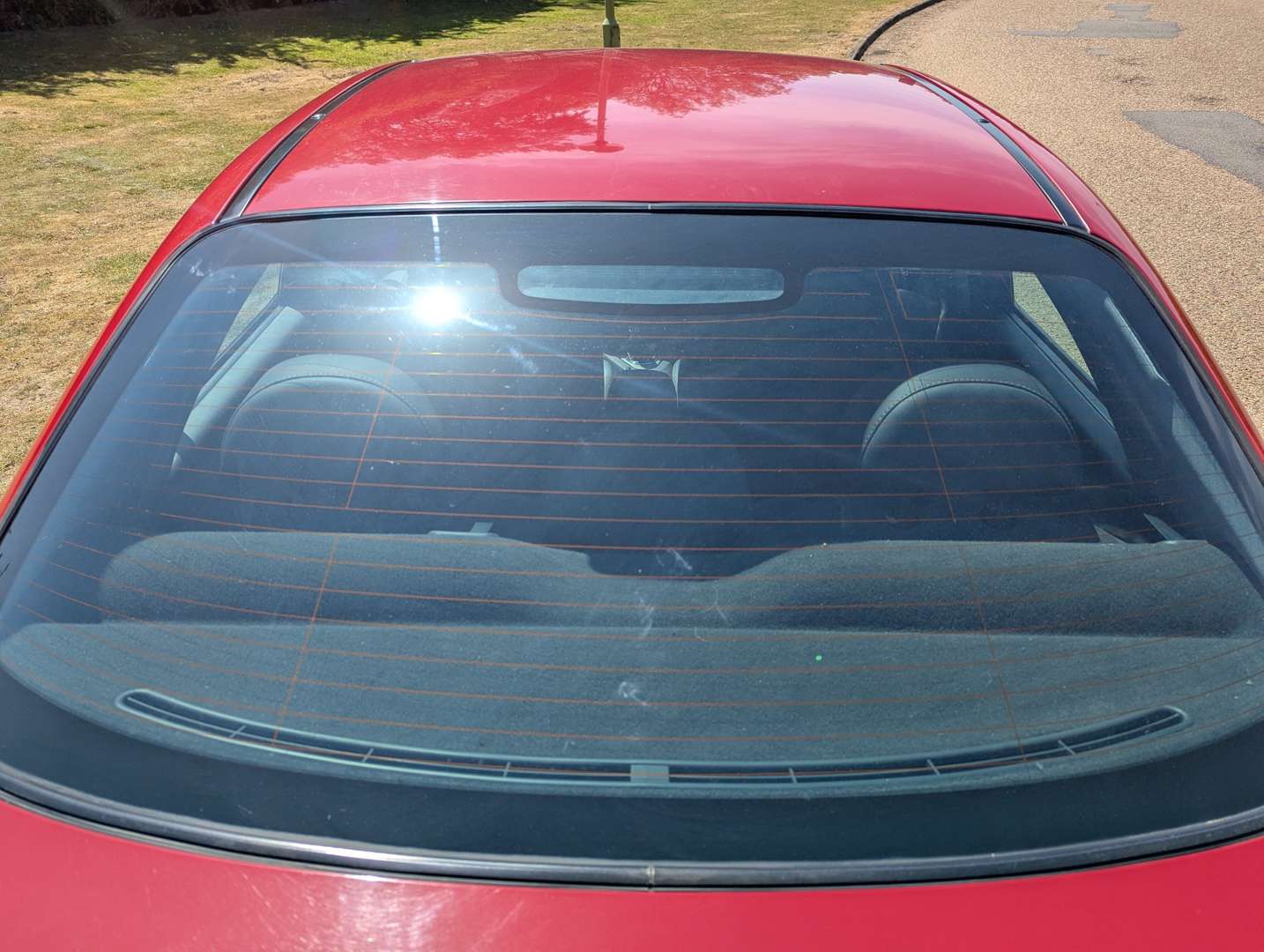 <p>2005 MG ZT</p>