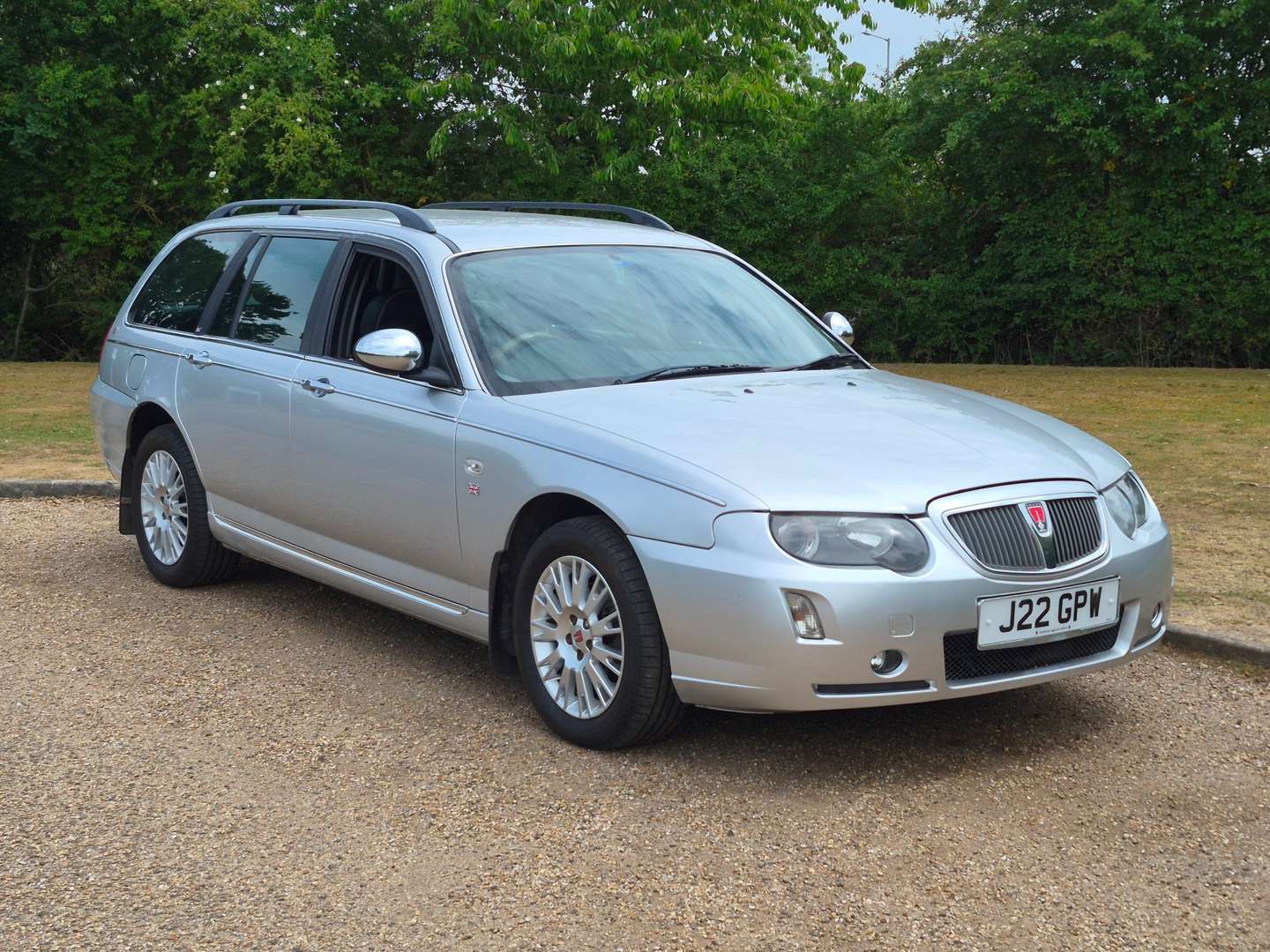 <p>2004 ROVER 75 2.0 CDTI AUTO CONNOISSEUR ESTATE</p>