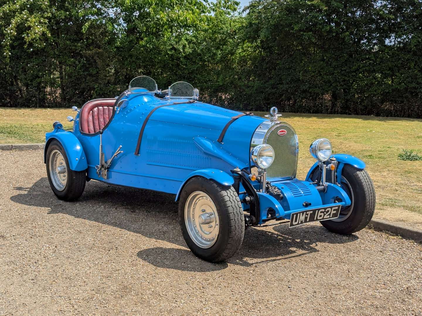 <p>1968 VW BUGATTI TYPE 35 REPLICA</p>