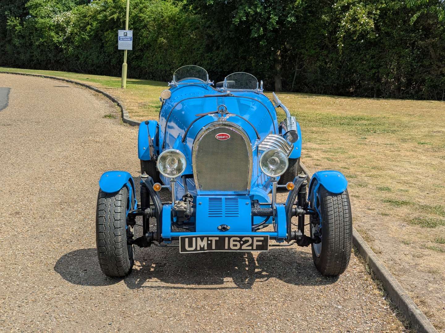 <p>1968 VW BUGATTI TYPE 35 REPLICA</p>