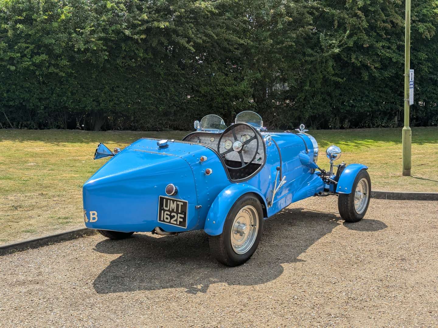 <p>1968 VW BUGATTI TYPE 35 REPLICA</p>