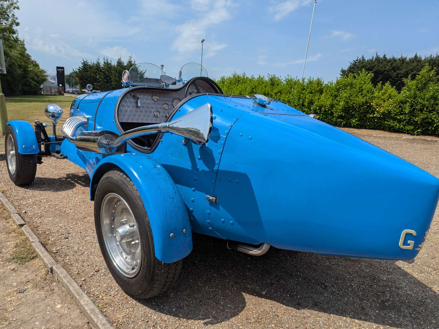 <p>1968 VW BUGATTI TYPE 35 REPLICA</p>