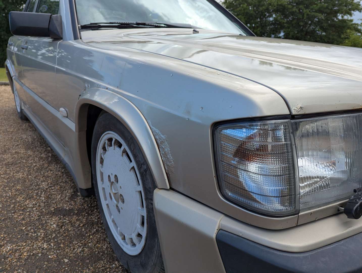 <p>1989 MERCEDES 190E COSWORTH 2.5</p>