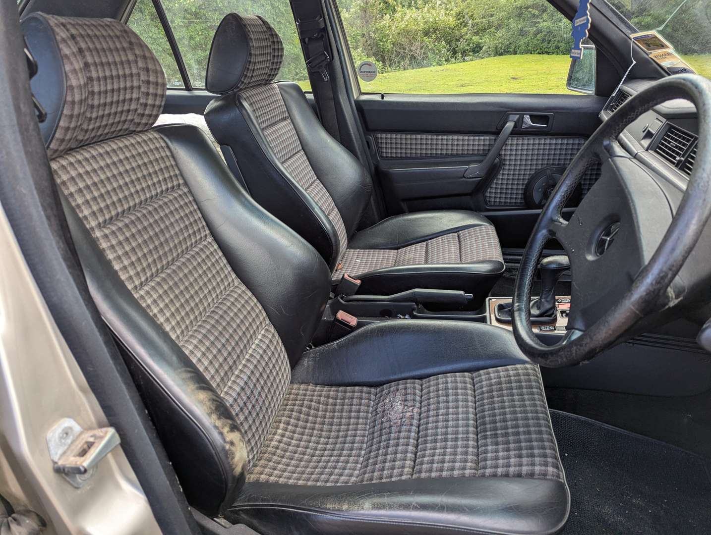 <p>1989 MERCEDES 190E COSWORTH 2.5</p>