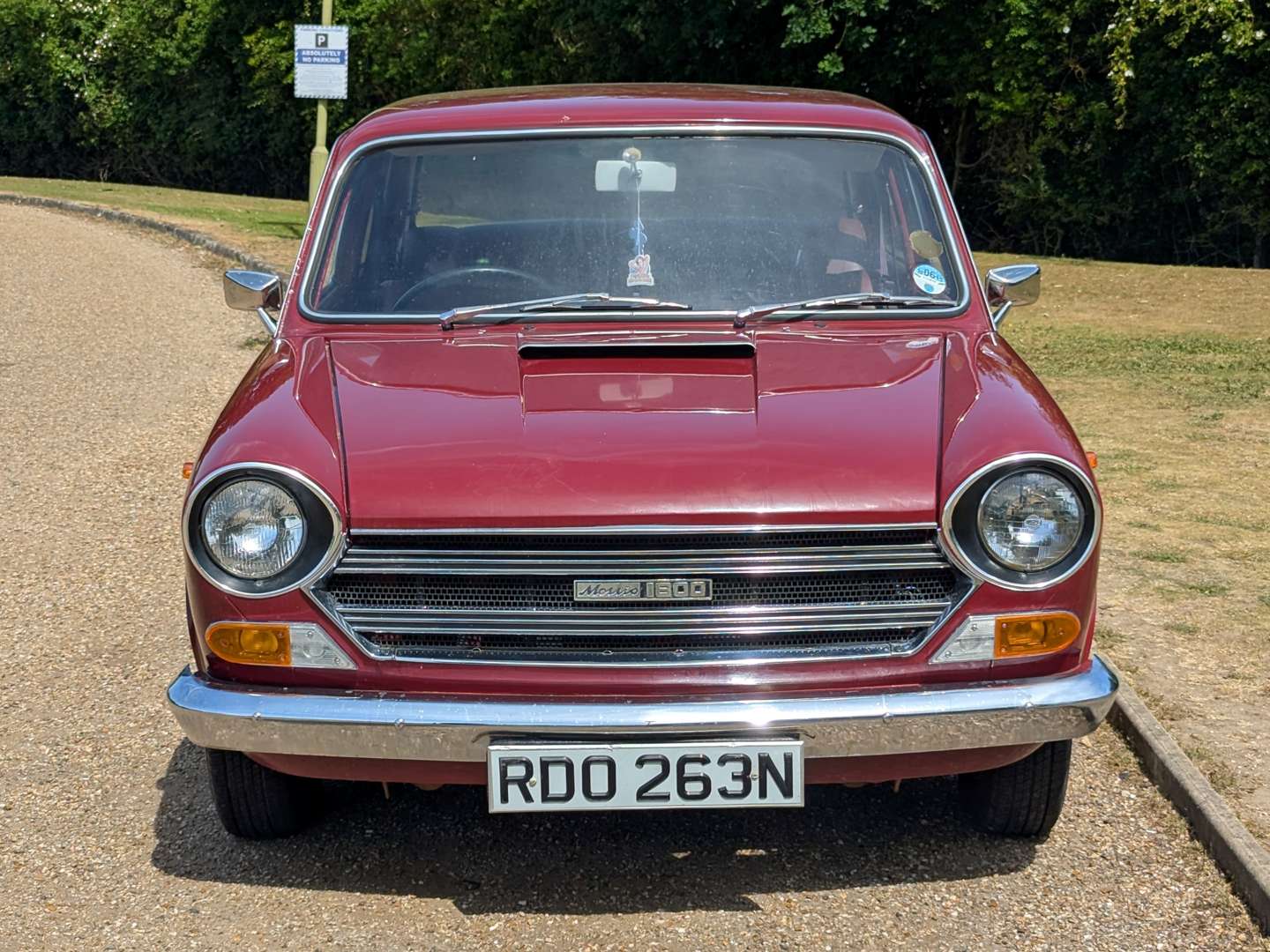 <p>1974 MORRIS 1800 SALOON</p>